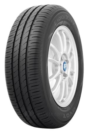Toyo NanoEnergy 3 185/65 R15, pneumatico estivo