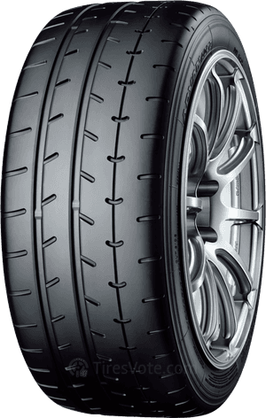 Yokohama Advan A052 235/40 R18, pneumatico estivo