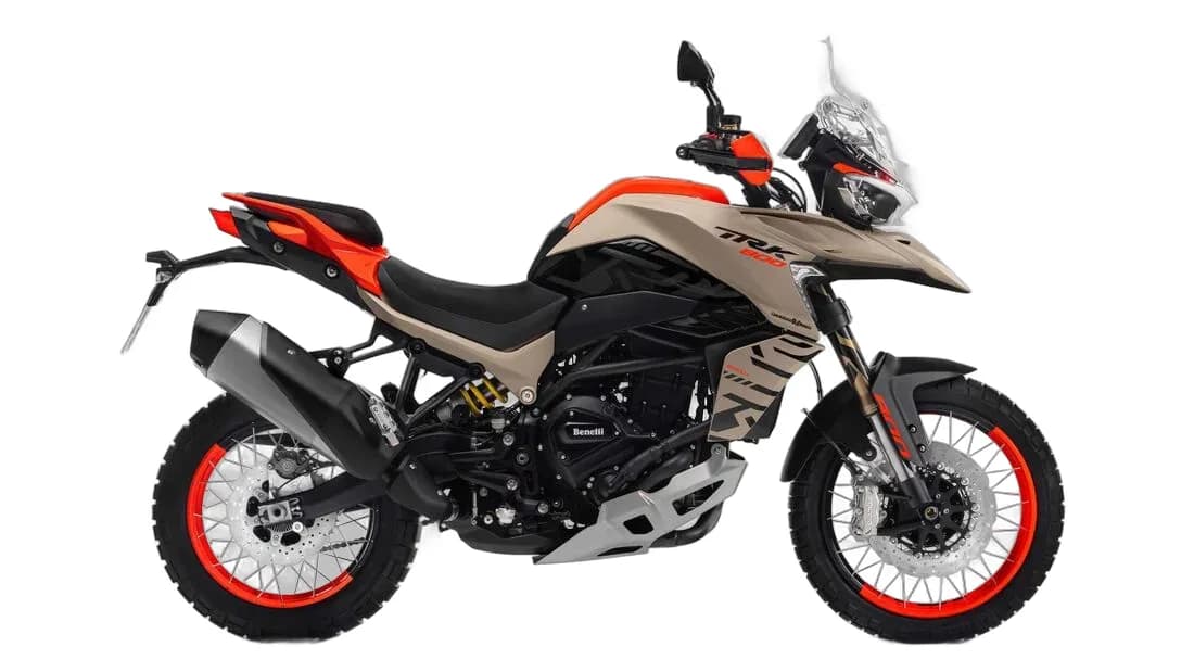 Benelli TRK 800