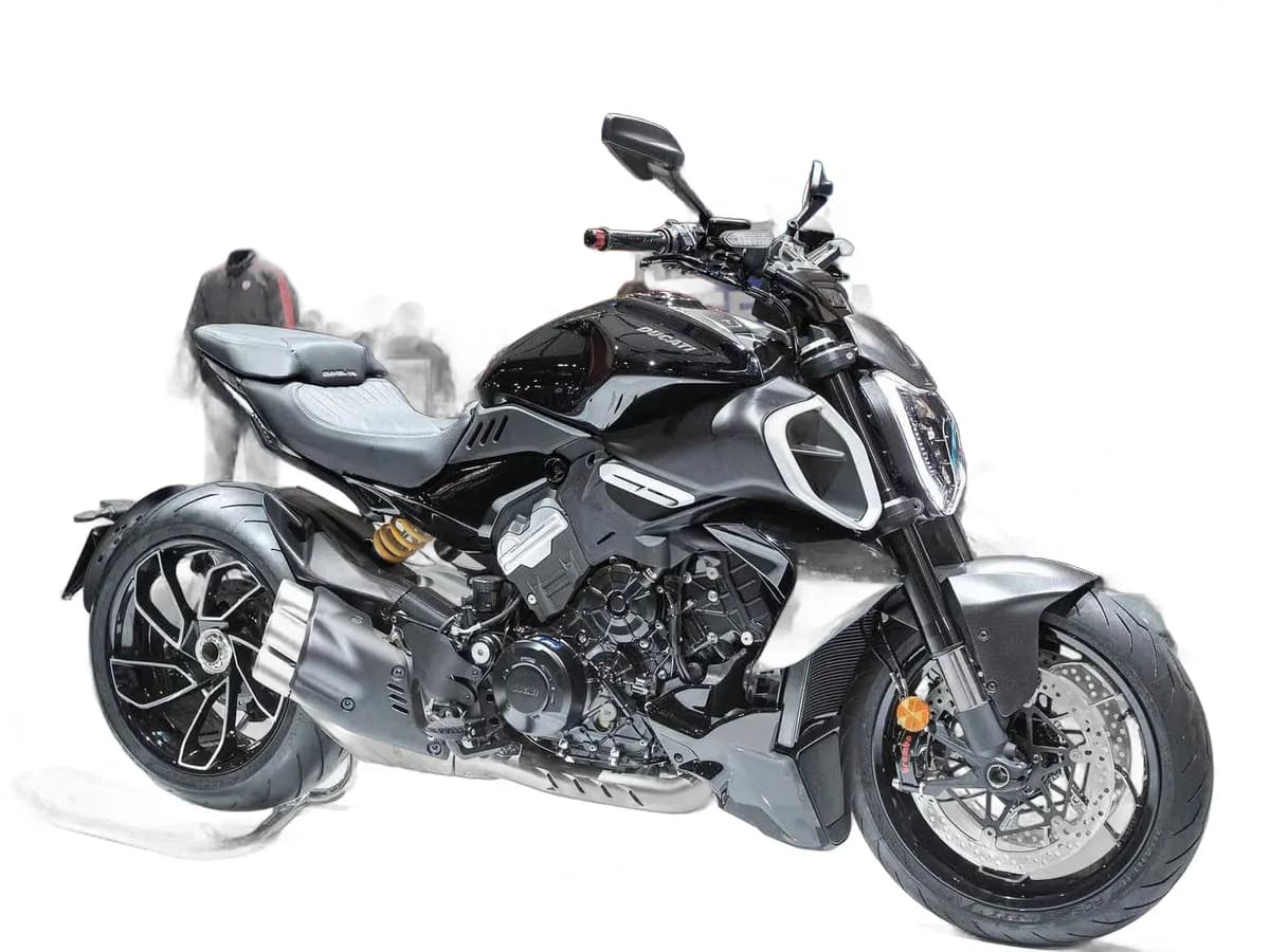 Ducati Diavel V4
